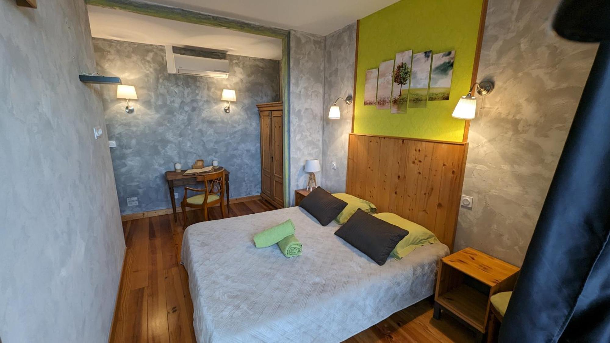 Chambres Et Tables D' Hotes Manglieu Exterior foto